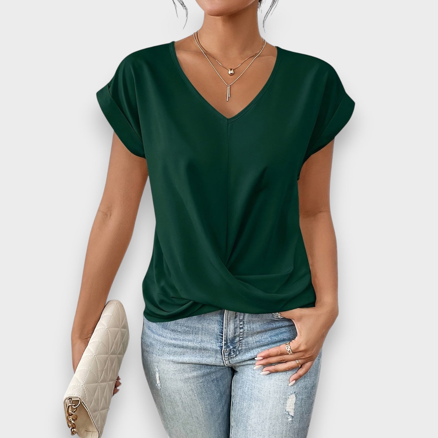 Gigi™ – Elegantna top s vozlom in V-izrezom